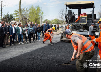 Barrio Policial 16 de Noviembre: avanza la pavimentación y se completó la obra de la red cloacal