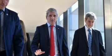 Presupuesto 2027: el Gobierno prevé 21,1% de inflación y 4% de crecimiento