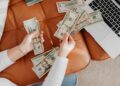 Presupuesto 2027: el proyecto toma como referencia un dólar de $1.847,6 para diciembre, 20,8% por encima de la cotización actual.