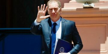 Santilli se reúne con siete gobernadores para negociar apoyos