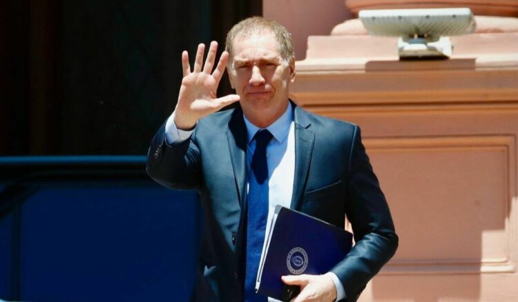 Santilli se reúne con siete gobernadores para negociar apoyos Santilli se reúne con siete gobernadores para negociar apoyos