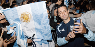“¡Gracias Córdoba por tanto amor!”: el mensaje de la Selección argentina tras su llegada a la ciudad.