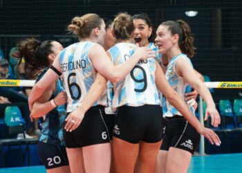 Tercer triunfo al hilo de Las Panteras: invictas en el torneo y a un paso del Mundial Tercer triunfo al hilo de Las Panteras: invictas en el torneo y a un paso del Mundial