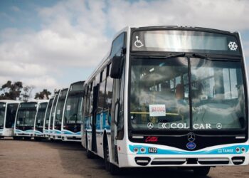 Los trabajadores del transporte urbano de Córdoba verán reflejado el aumento paritario en sus haberes de septiembre.