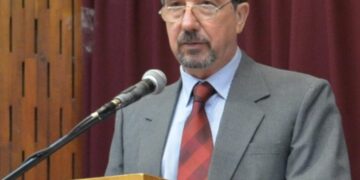 Un “foro destinado a promover la discusión y el análisis de las finanzas públicas y la economía”