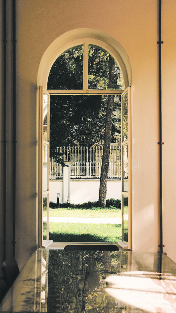 Primavera: abrir la casa a los exteriores Primavera: abrir la casa a los exteriores