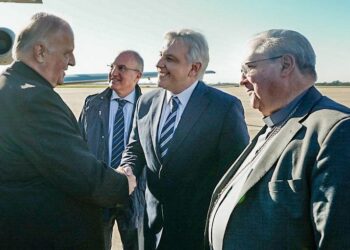 La comitiva del Vaticano llegó a Córdoba para avanzar en la organización de la visita de León XIV La comitiva del Vaticano llegó a Córdoba para avanzar en la organización de la visita de León XIV