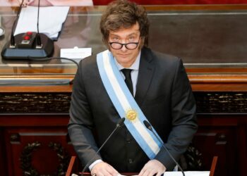 Reformas, internas y un Gobierno atravesado por la Justicia y la geopolítica
