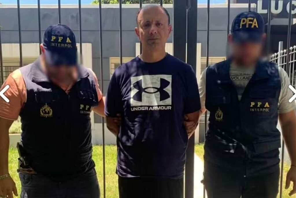 Diego Dirisio fue extraditado a Brasil tras ser detenido en Córdoba Diego Dirisio fue extraditado a Brasil tras ser detenido en Córdoba