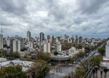 Jornada inestable en Córdoba: lluvias débiles y moderado ascenso térmico para este jueves