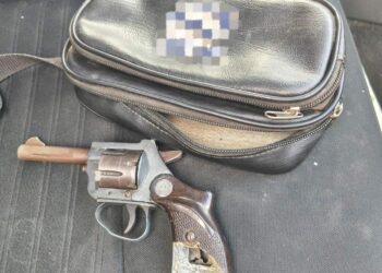 Una discusión familiar terminó con una mujer detenida tras amenazar a la Policía