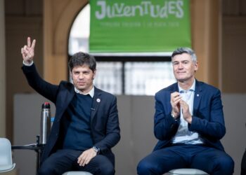 Passerini y Kicillof encabezaron el cierre del Congreso Federal e Internacional de Juventudes
