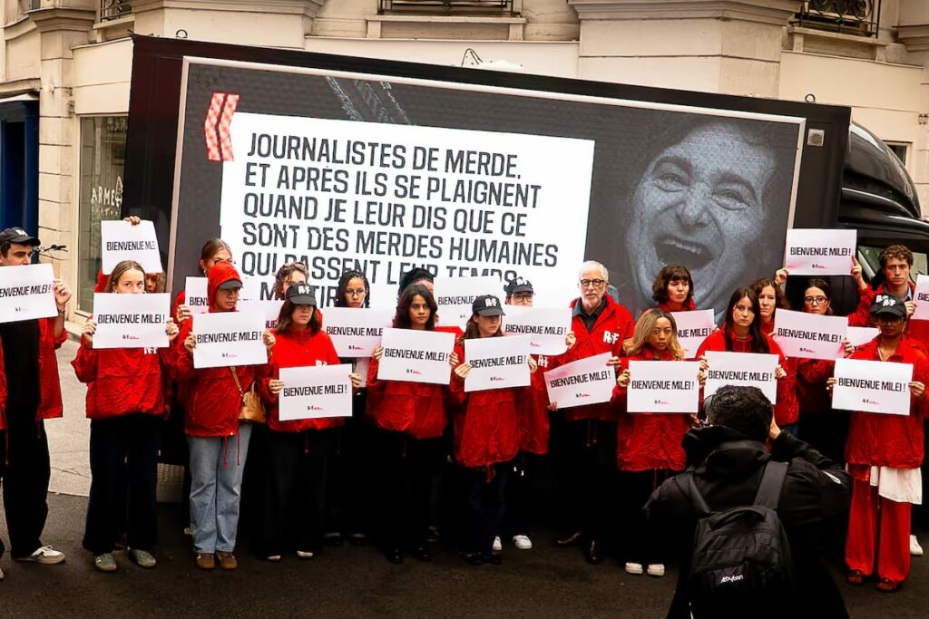 Reporteros Sin Fronteras protestó en París contra los ataques de Milei a la prensa