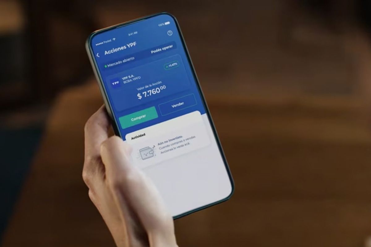 YPF alcanzó un millón de acciones compradas desde su App en un mes.