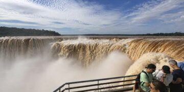 Cierran por 40 días la Garganta del Diablo ante el riesgo de crecidas Cierran por 40 días la Garganta del Diablo ante el riesgo de crecidas