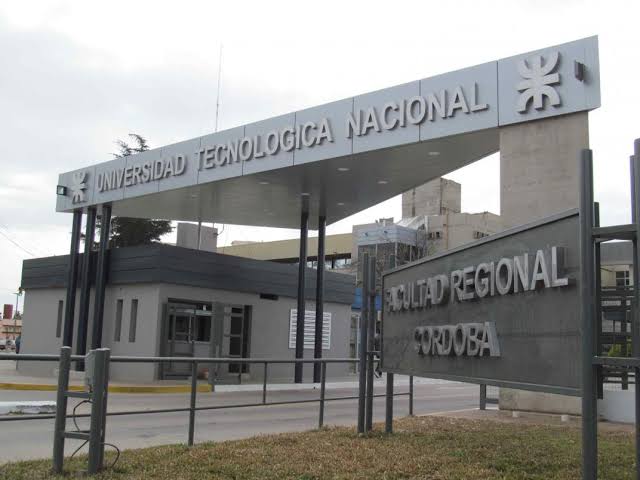 La UTN capacitará a 27 mujeres para facilitar su ingreso al empleo formal La UTN Córdoba capacitará desde octubre a 27 mujeres para facilitar su ingreso al empleo formal y fortalecer su autonomía económica.