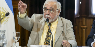 De Milei a la oposición: la despedida de la dirigencia política a Juan Carlos Pagotto El senador Juan Carlos Pagotto en el Congreso.