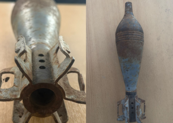 Encontraron un proyectil de artillería entre chatarra en Villa María