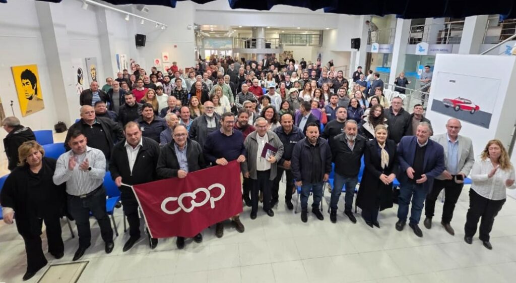 Monseñor Ángel Rossi se reunió con gremios y cooperativas