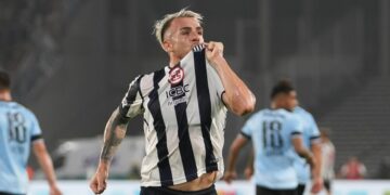 Boca recibe a Talleres en La Bombonera: 10 jugadores que vistieron las dos camisetas
