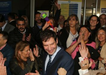 Consejo de la Magistratura: Bittar ganó en Córdoba con el 51% de votos Triunfo de Bittar en las elecciones para el Consejo de la Magistratura.