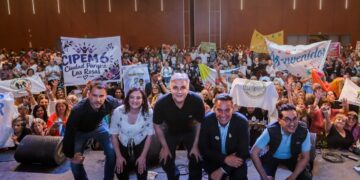Ante 2.200 adultos mayores, Llaryora rechazó “la cultura del descarte”