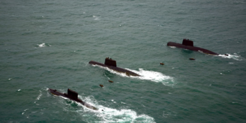 Alemania y Francia ofrecen financiamiento total para la compra de tres submarinos a la Argentina Submarinos para la Armada.