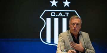 Andrés Fassi viaja a Buenos Aires en busca del nuevo director deportivo