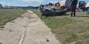 Atropellaron a un trabajador en Circunvalación y está grave