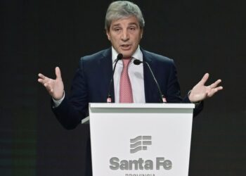 Caputo: “Las inversiones del RIGI garantizan que no habrá problemas cambiarios”