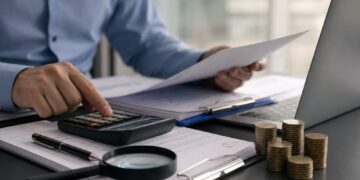 Casi 59.000 empresas enfrentan problemas para pagar sus deudas bancarias