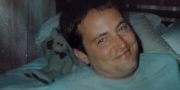La vida de Matthew Perry, detrás de Chandler Bing, llega a una serie documental La vida de Matthew Perry, detrás de Chandler Bing, llega a una serie documental