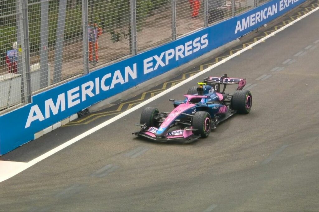 Colapinto abandonó la Sprint de Singapur por una falla en su Alpine