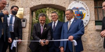Colombia inauguró su embajada en Jerusalén en medio de protestas