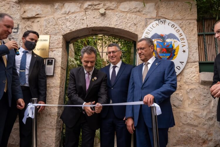 La decisión de Colombia profundiza el acercamiento con Israel y marca un cambio respecto de la gestión anterior.