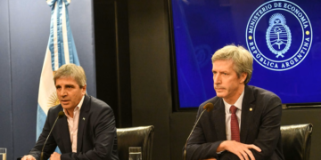 Crece el escándalo por las operaciones con el oro del Banco Central Crece el escándalo por las operaciones con el oro del Banco Central