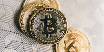 El boom de Bitcoin es global, pero… ¿cómo hace eco en la economía de Argentina?