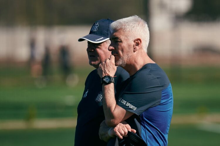 De Felippe define las variantes para jugar ante Independiente y salir del fondo De Felippe define las variantes para jugar ante Independiente y salir del fondo