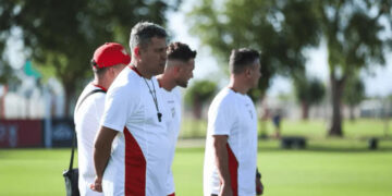 Diego Flores no se relaja y apunta a Riestra: “Todavía no logramos nada”