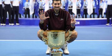Djokovic se consagró campeón del ATP 500 de Beijing y llegó a 102 títulos