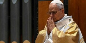 El Santo Padre manifestó sentirse apenado por la tragedia ocurrida en Toledo, España, y envió sus condolencias a las familias afectadas. (AFP)