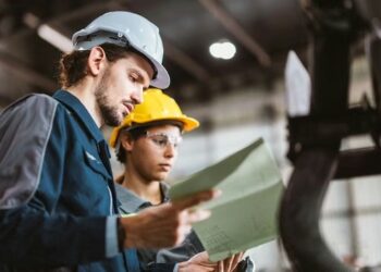 El empleo privado perdió 266.000 puestos desde noviembre de 2023