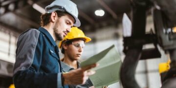 El empleo privado perdió 266.000 puestos desde noviembre de 2023