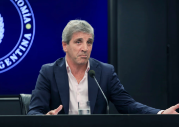 El ministro de Economía, Luis Caputo.