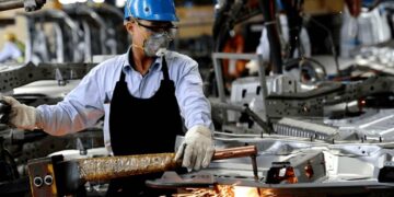 Empleo industrial: se perdieron más de 66 mil puestos entre todas las provincias