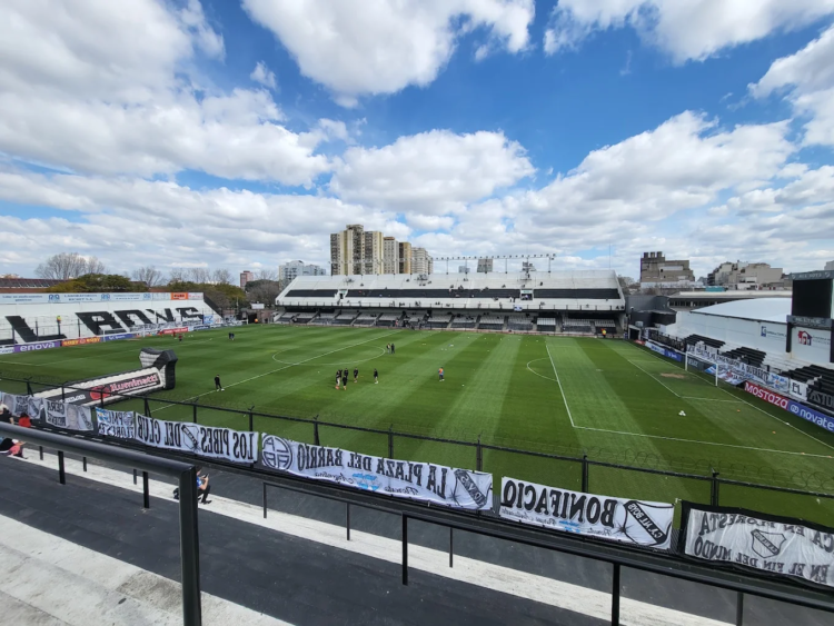 Estadio Islas Malvinas.