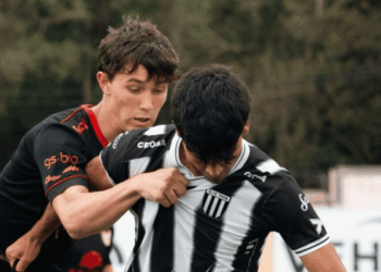 Instituto lo ganaba hasta el final, pero Gimnasia se lo empató en Mendoza Instituto