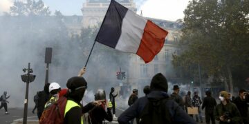 Francia acusó a la ultraizquierda de organizar los disturbios Francia acusó a la ultraizquierda de organizar los disturbios