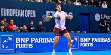 Francisco Cerúndolo avanzó a cuartos de final en el ATP 250  de Bruselas
