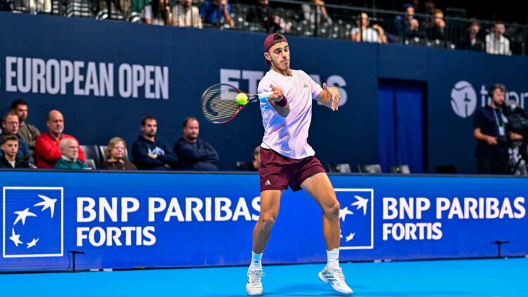 Francisco Cerúndolo avanzó a cuartos de final en el ATP 250 de Bruselas